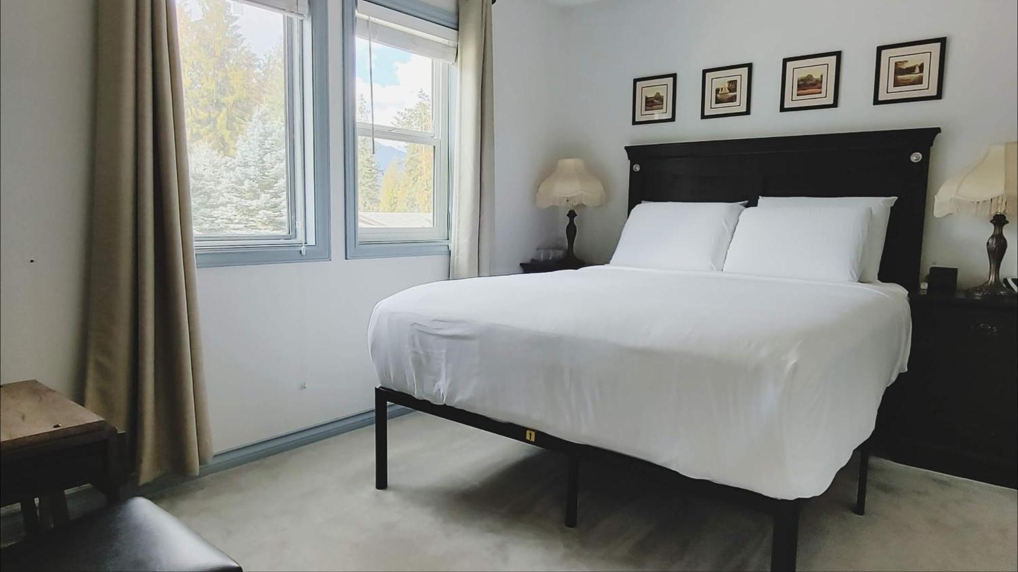 Cornerstone Bed And Breakfast เรเวลสโตก ภายนอก รูปภาพ