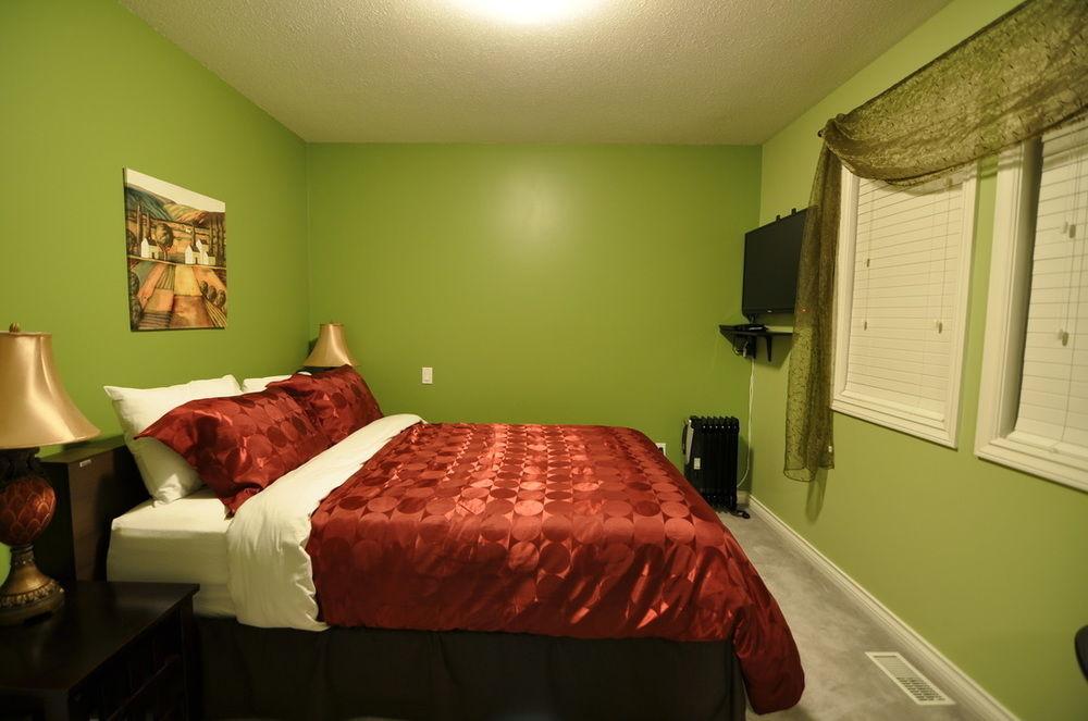 Cornerstone Bed And Breakfast เรเวลสโตก ภายนอก รูปภาพ
